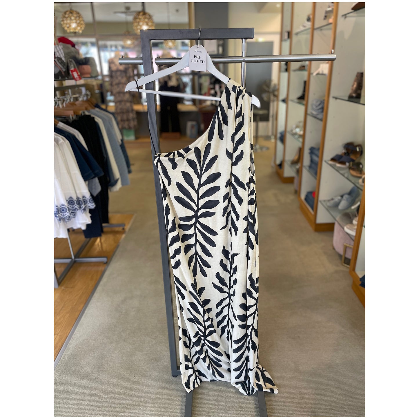 PRE-LOVED Traffic People Dress Size Large