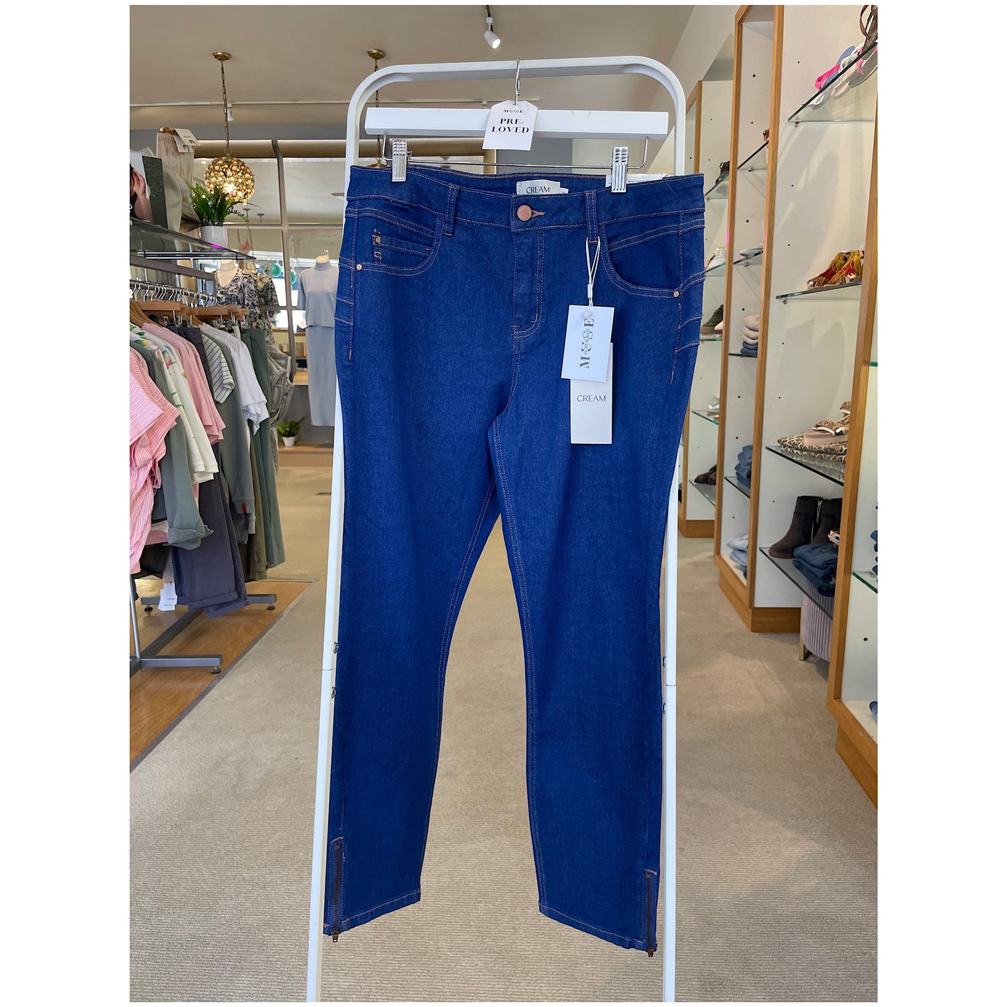 PRE-LOVED Cream Jeans 34 (16)