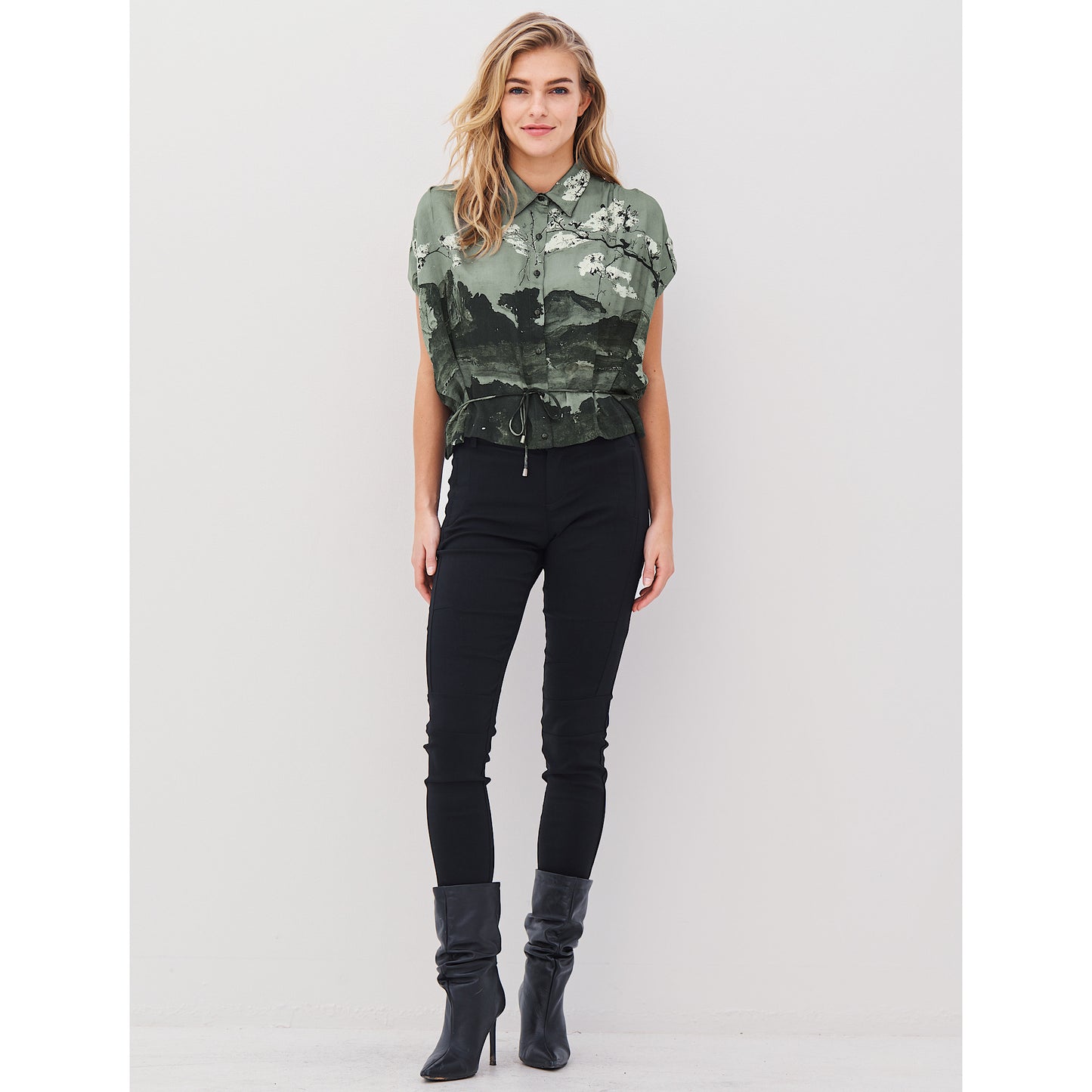 NU Denmark Alli Short Sleeve Shirt