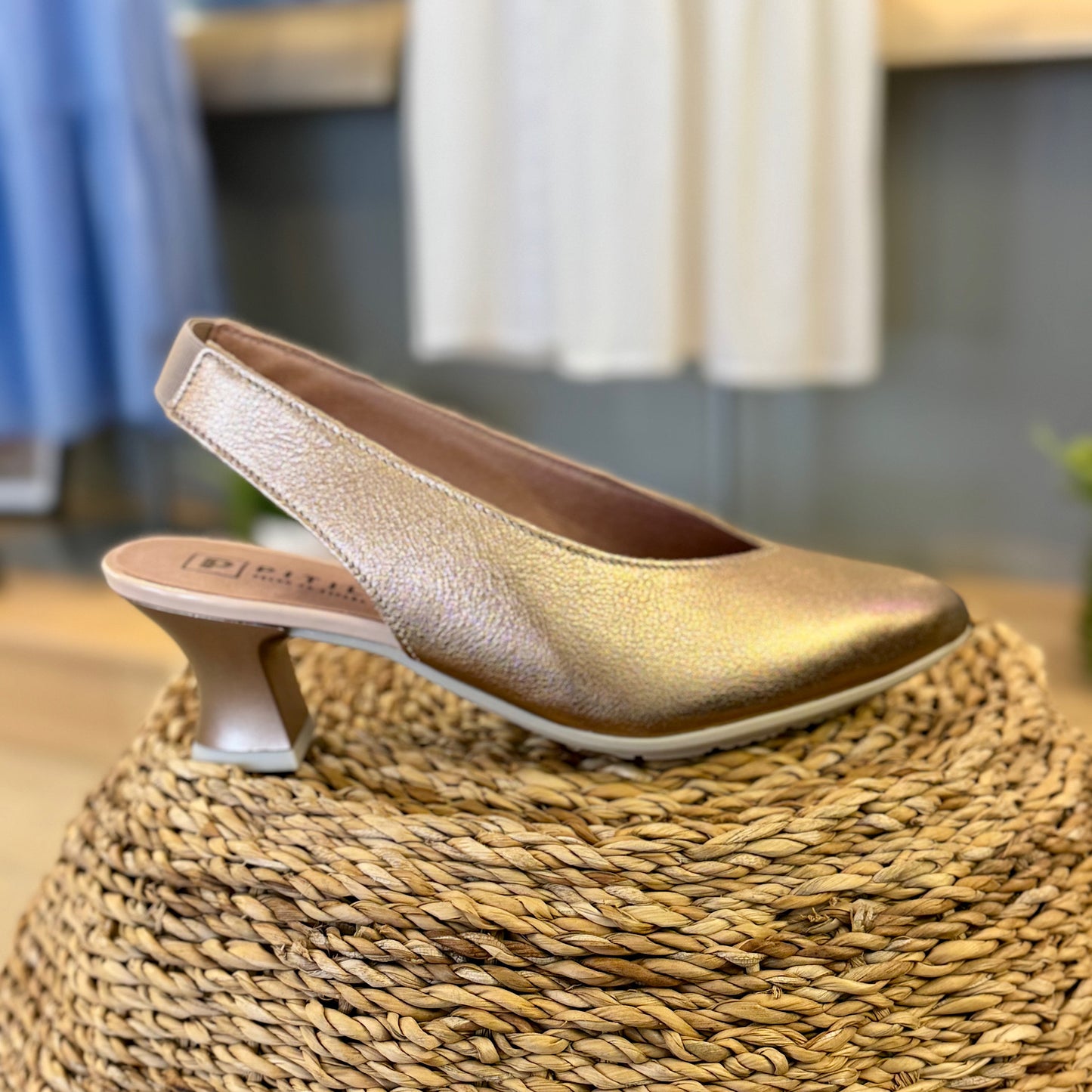 Pitillos Gold Leather Slingback