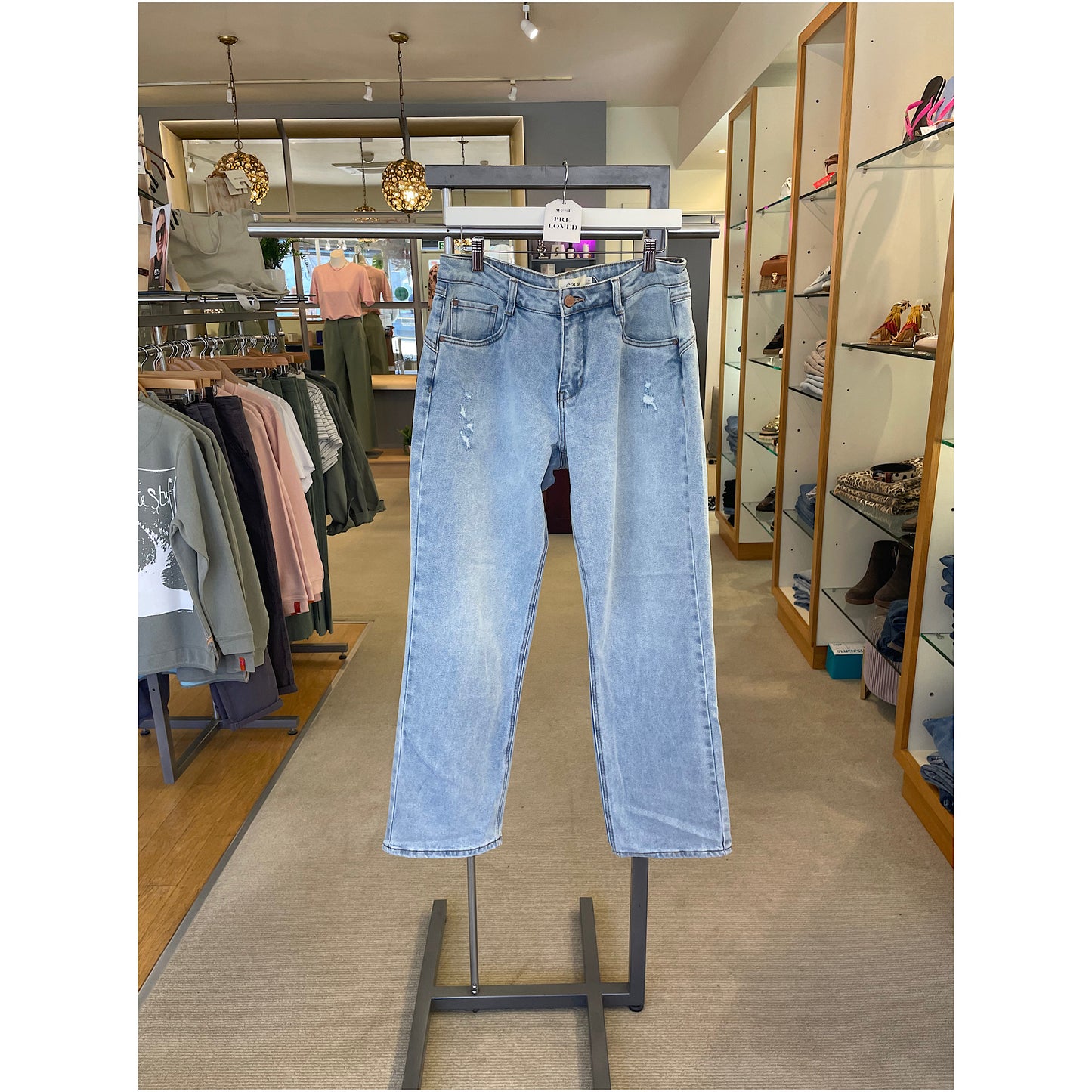 PRE-LOVED Cream Jeans 32 (14)