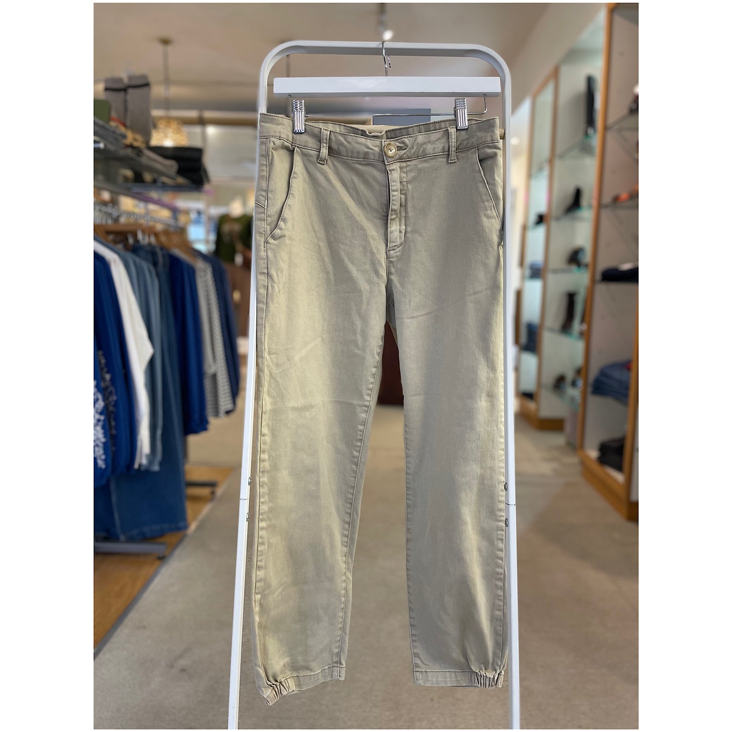 PRE-LOVED Culture Trousers Size 42 (UK 16)