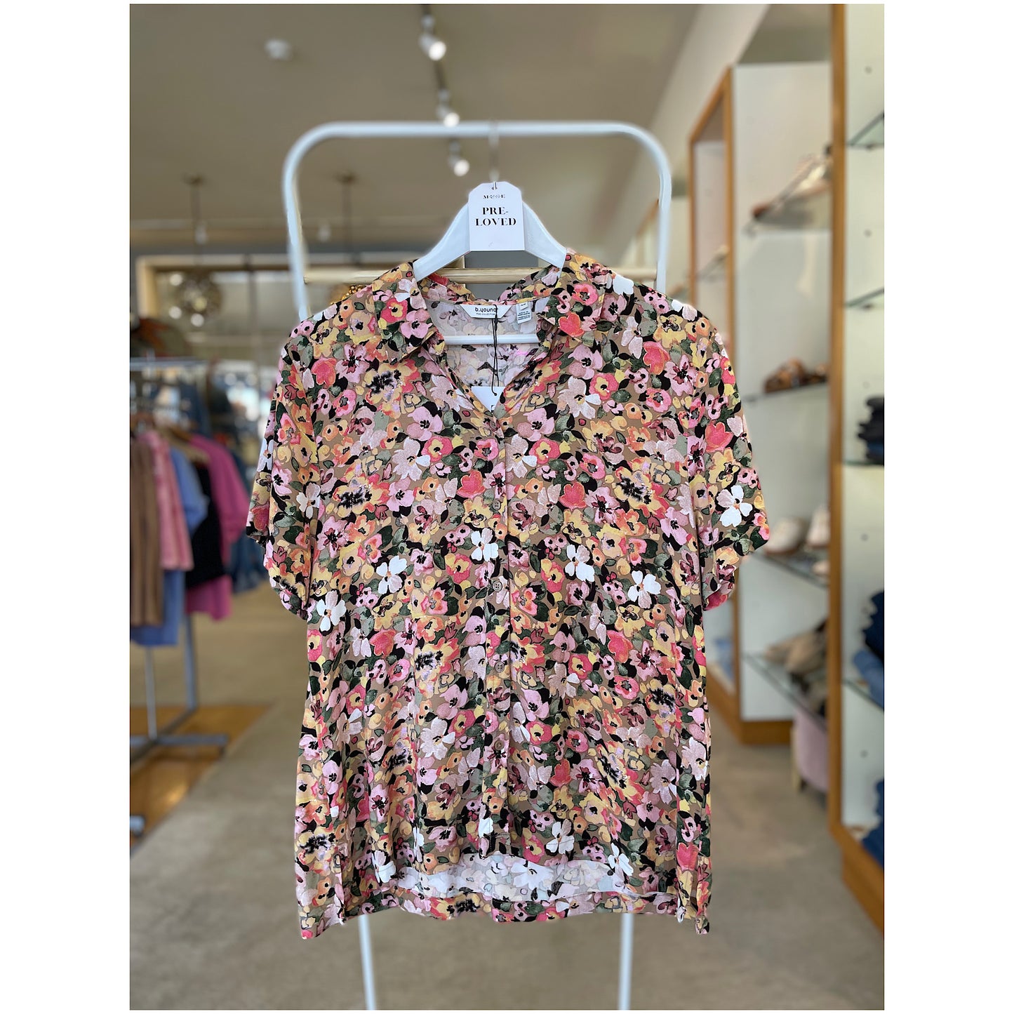PRE-LOVED B.young Shirt Size 14