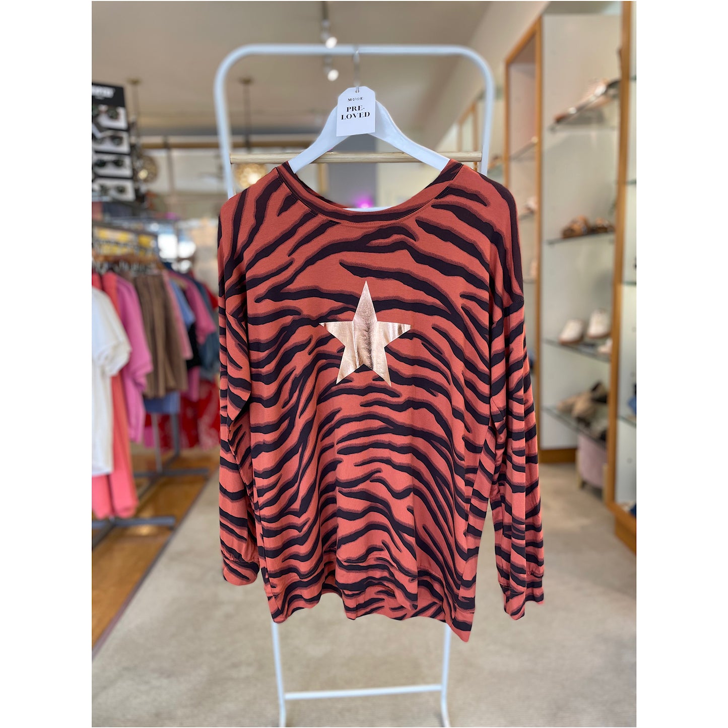 PRE-LOVED Sundae Tee Top Size Medium