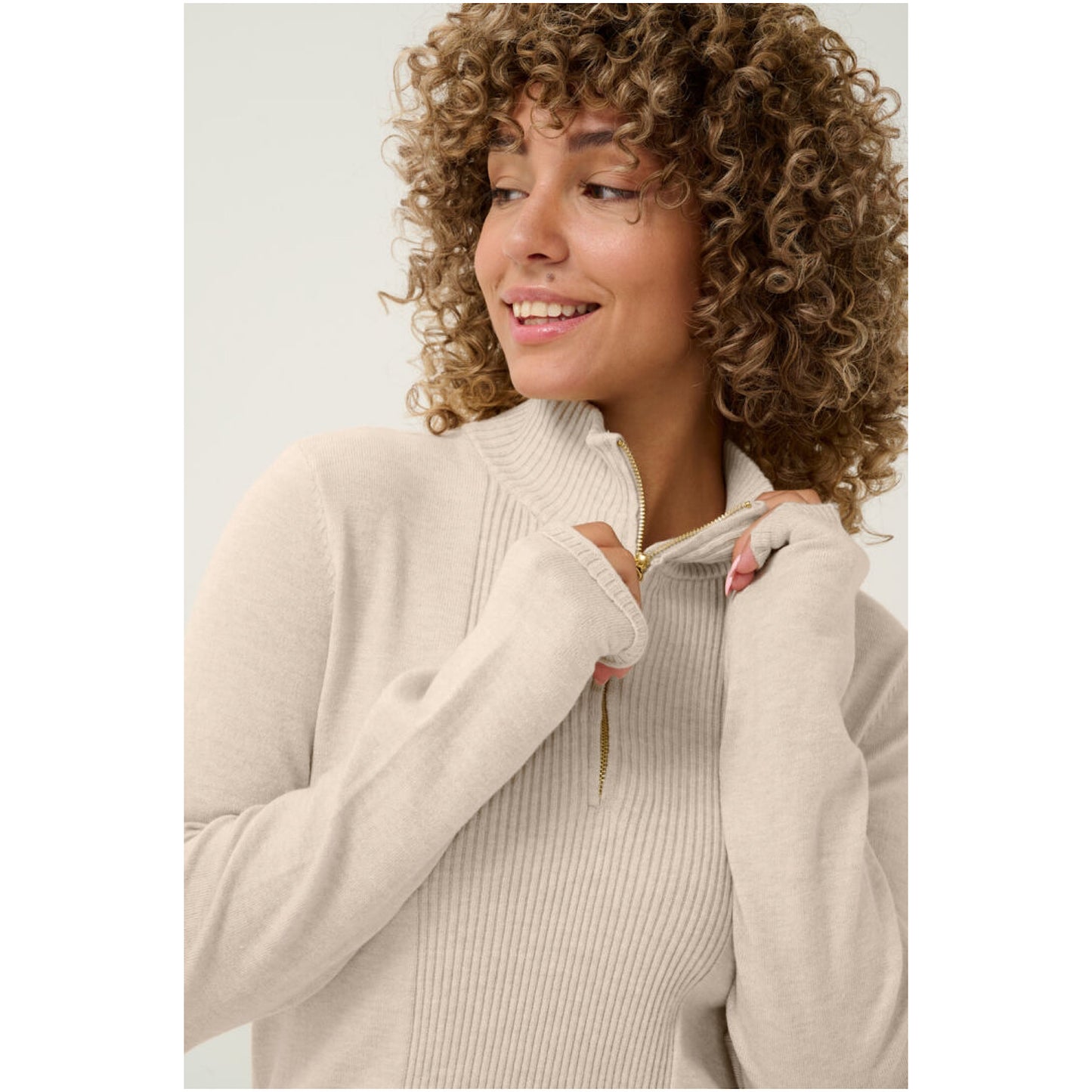 Cream Dela High Neck Pullover