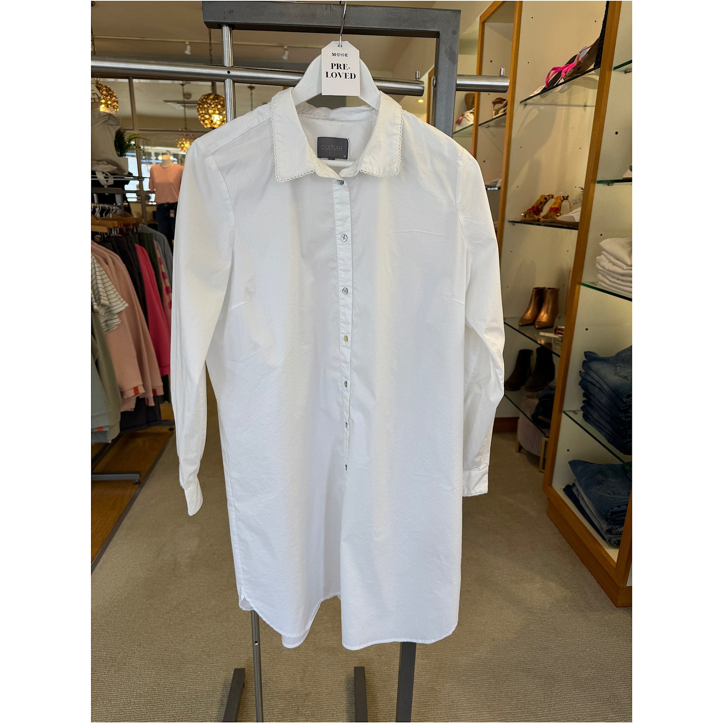 PRE-LOVED Culture Longline Shirt Size Large