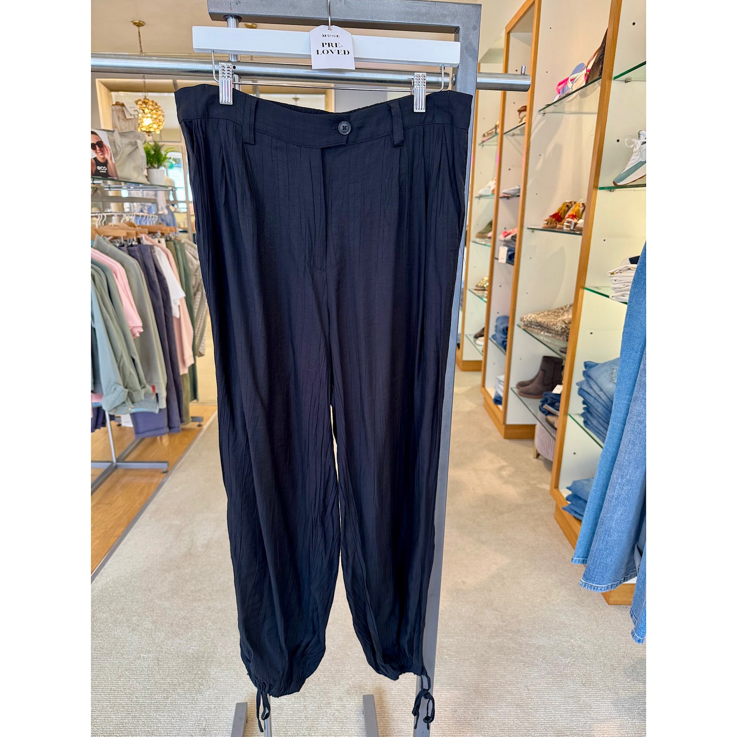 Pre-Loved MSCH Trousers Size X-Large