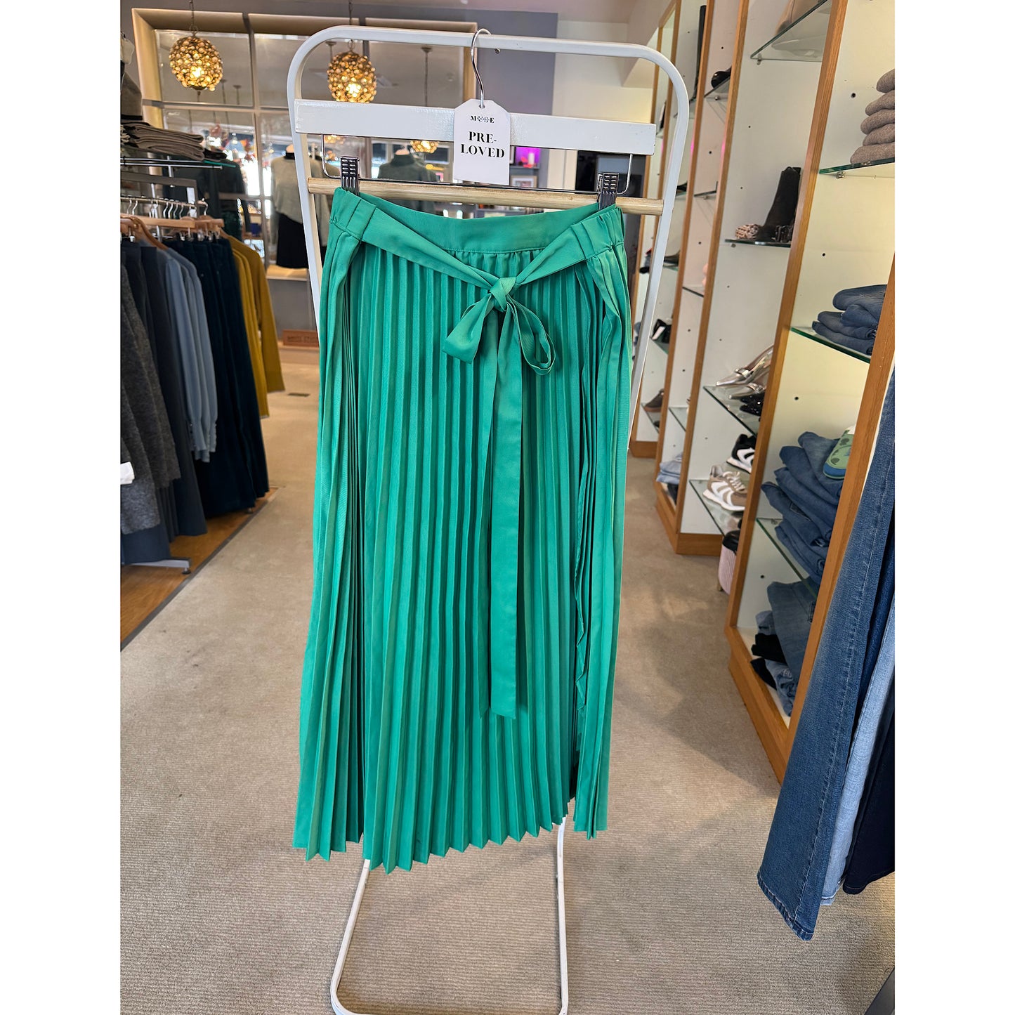 PRE-LOVED Culture Skirt Size X-Large