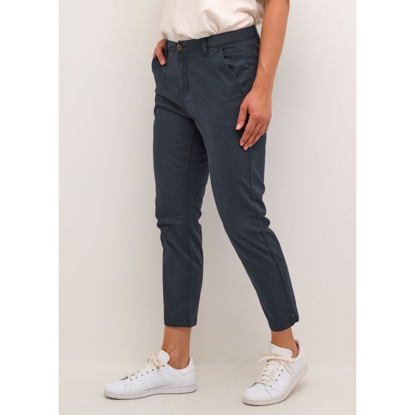 Culture Brita Cropped Trousers