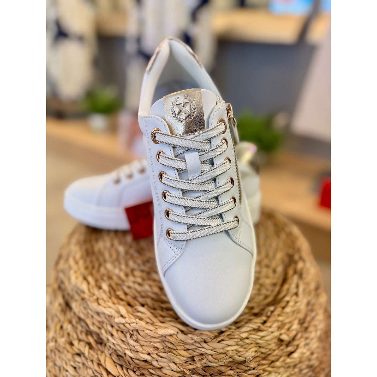 XTI Ice White Trainers