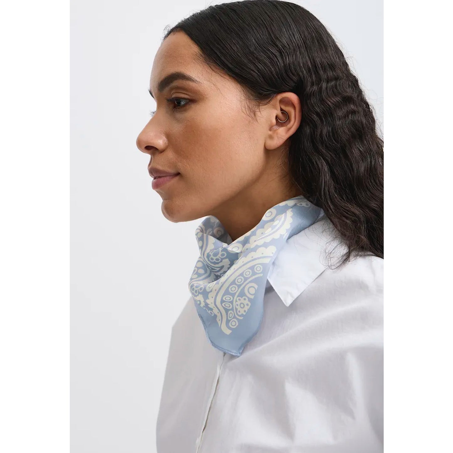 B.young Vilke Scarf