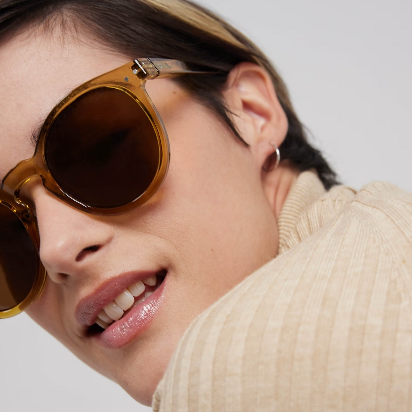 Izipizi Sun M Golden Green Sunglasses