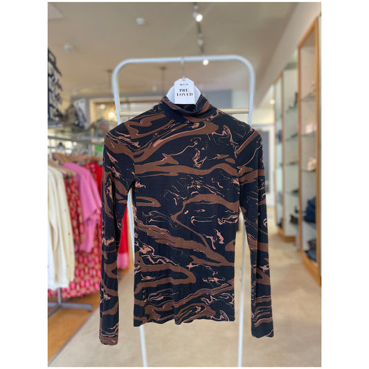 PRE-LOVED B.Young Top Size Small