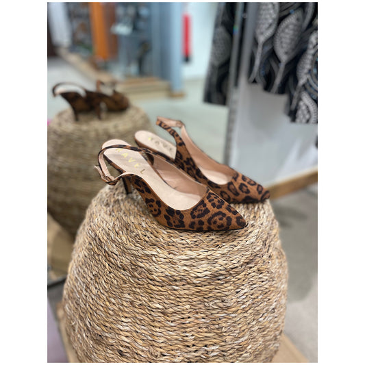 PRE-LOVED Ravel Kitten Heels Size 6