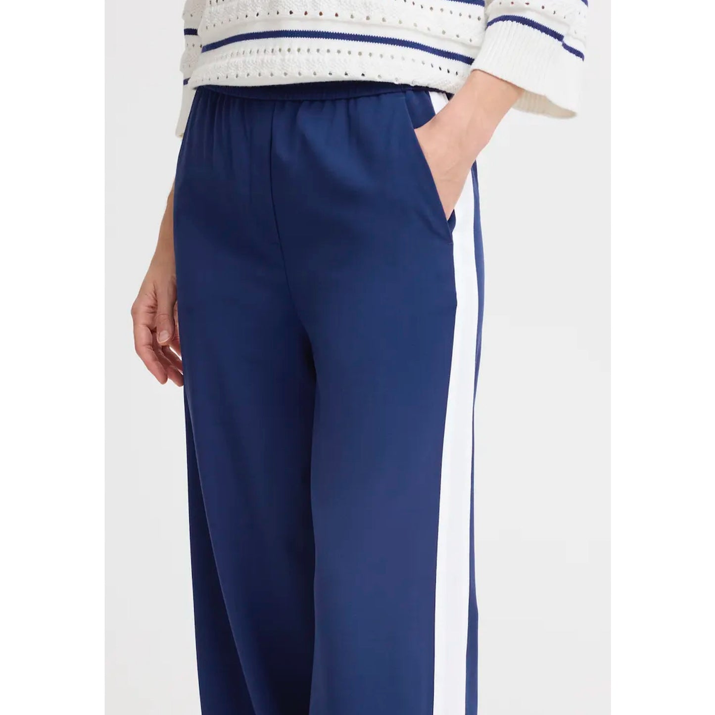 B.Young Danta Joggers