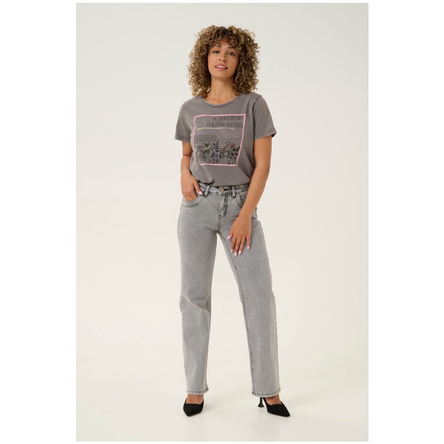 Cream Lone Straight Leg Jeans