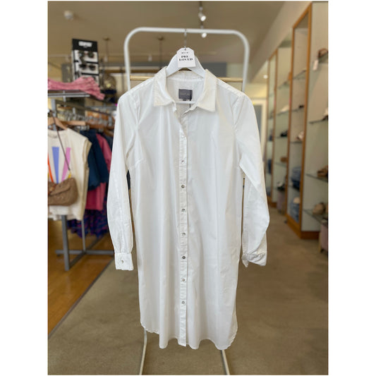 PRE-LOVED Culture Shirt Size Medium