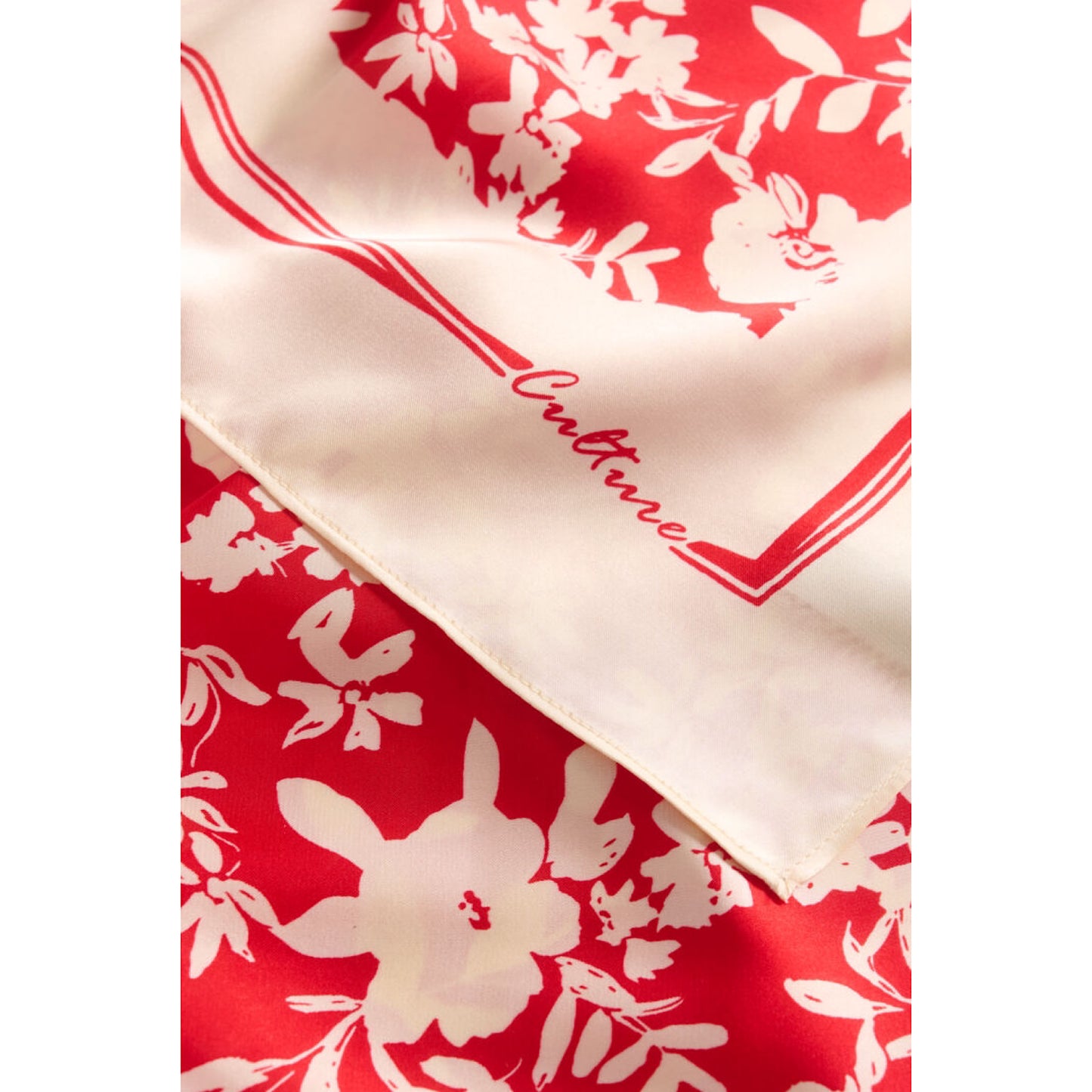 Culture Banda Scarf Red Flower