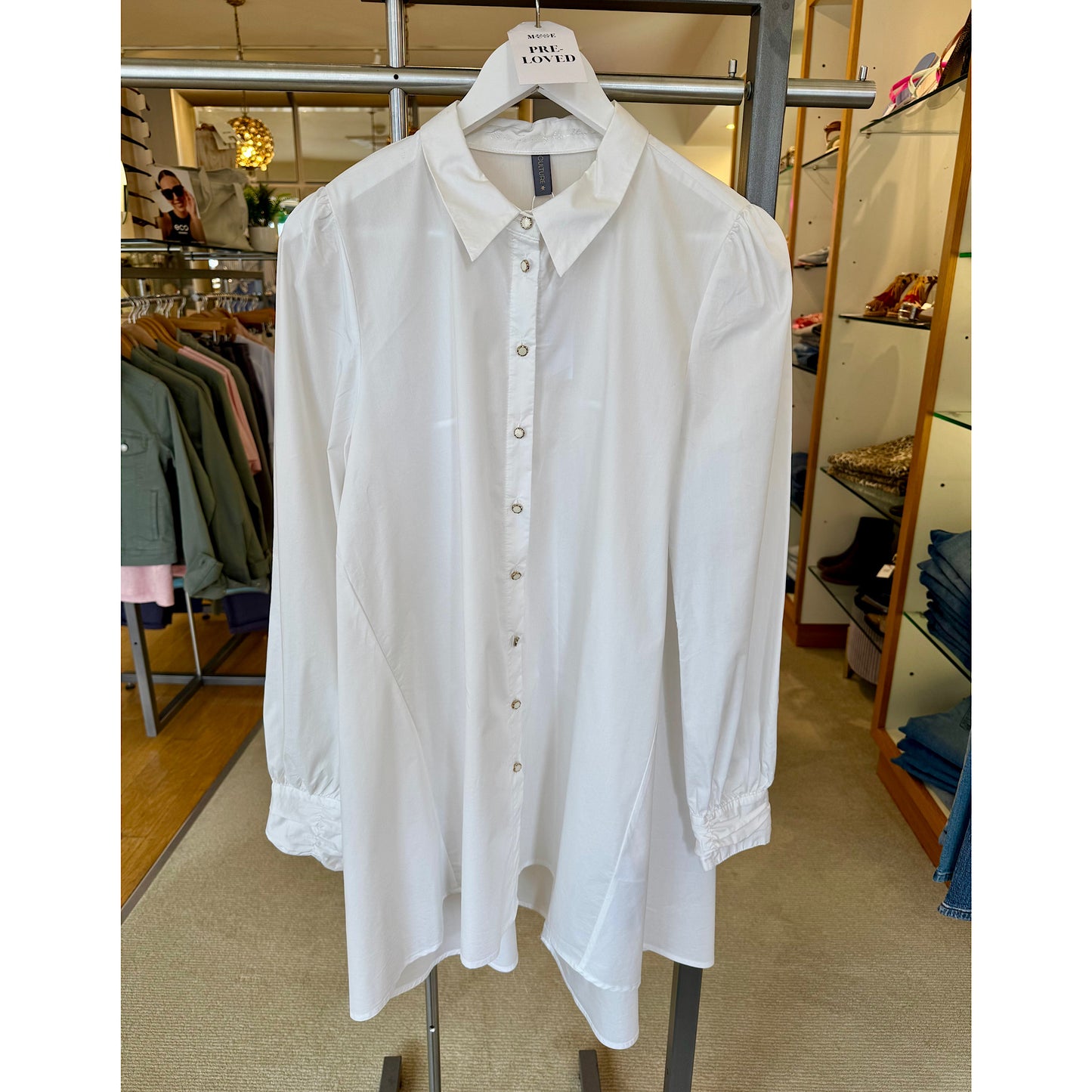 Pre-Loved Culture Longline Shirt Size Large
