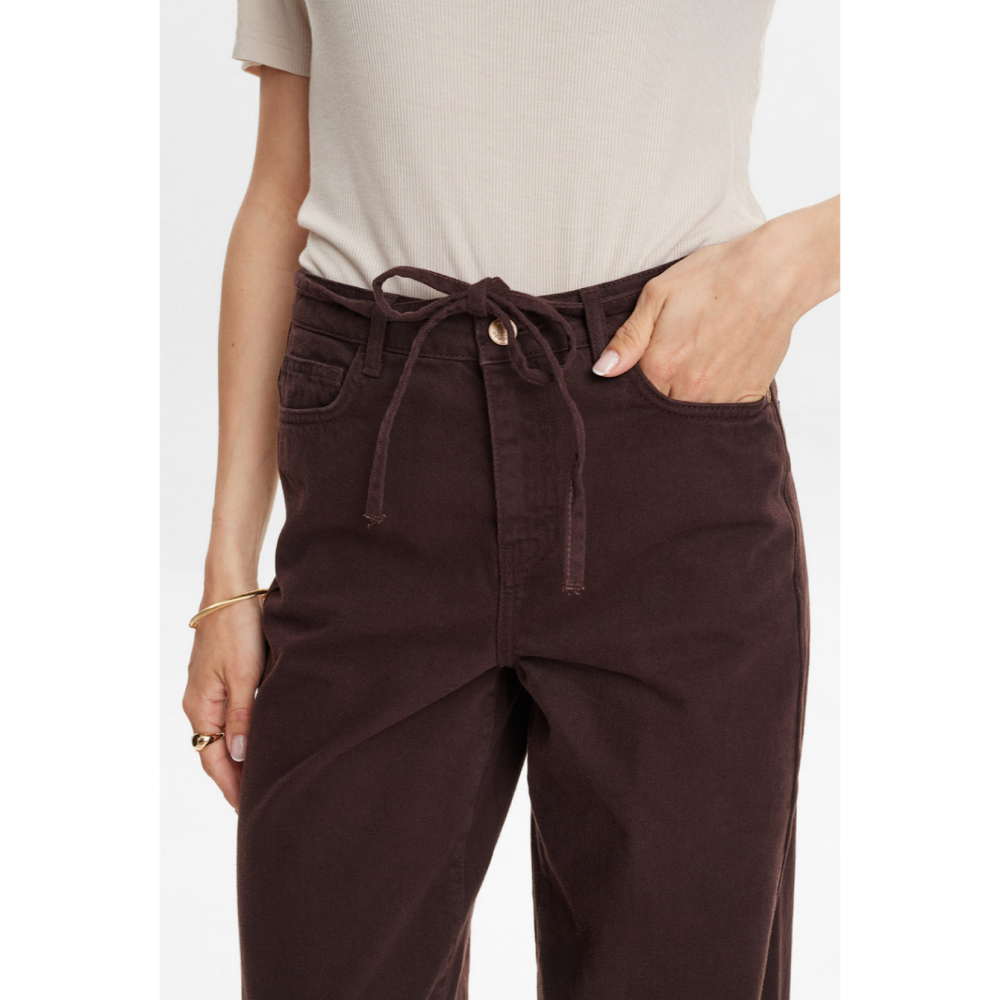 Numph Brooklyn Solid Jeans