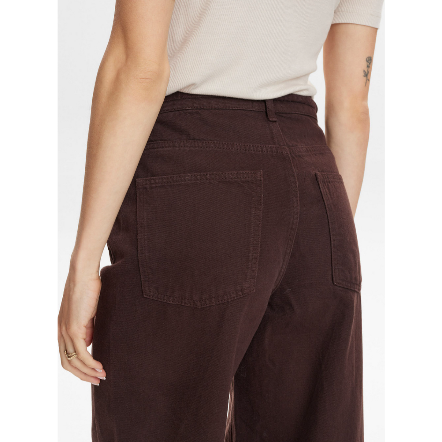 Numph Brooklyn Solid Jeans