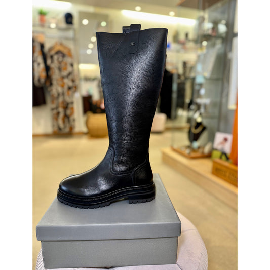 Maruti Briana Boots