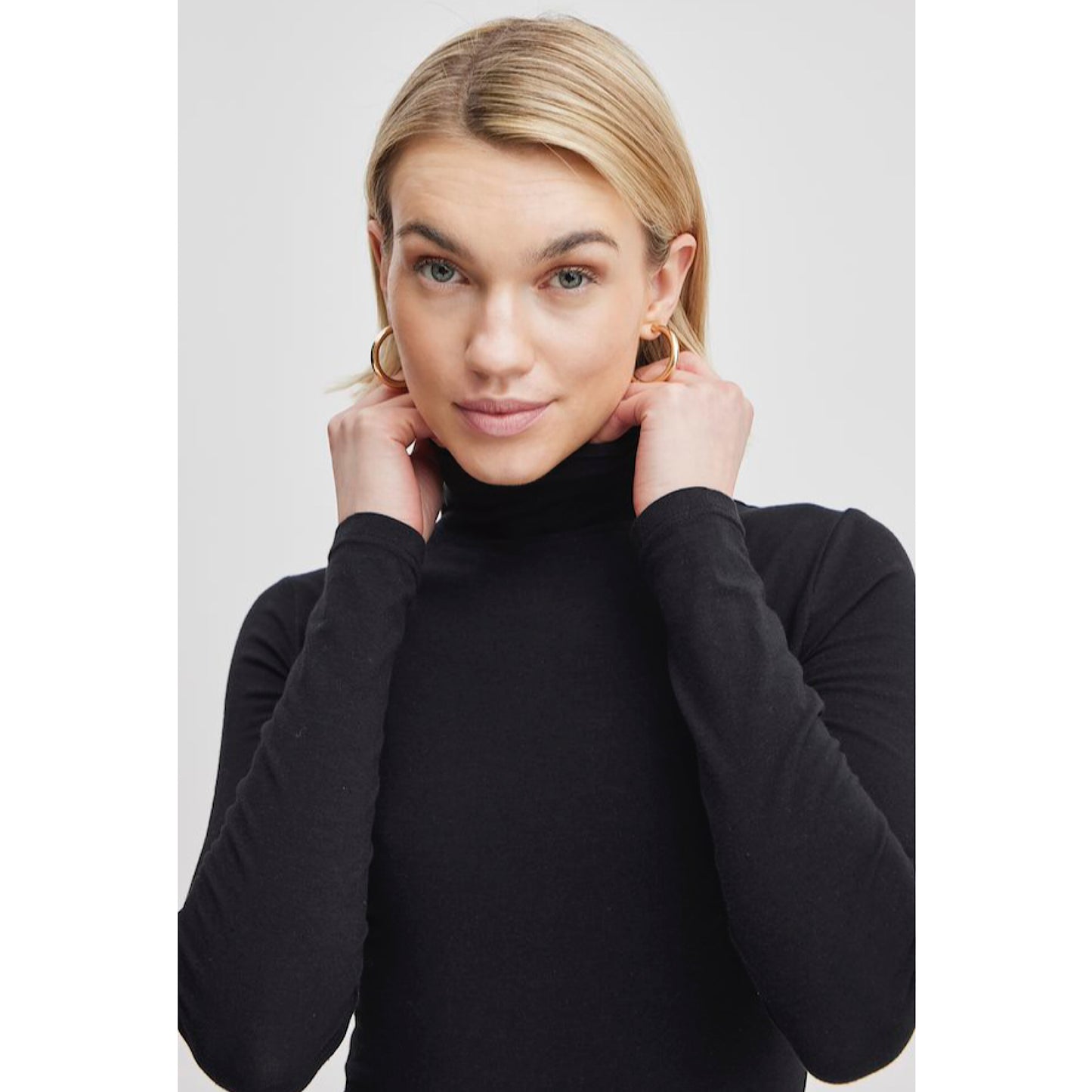 B.young Pamila Roll Neck