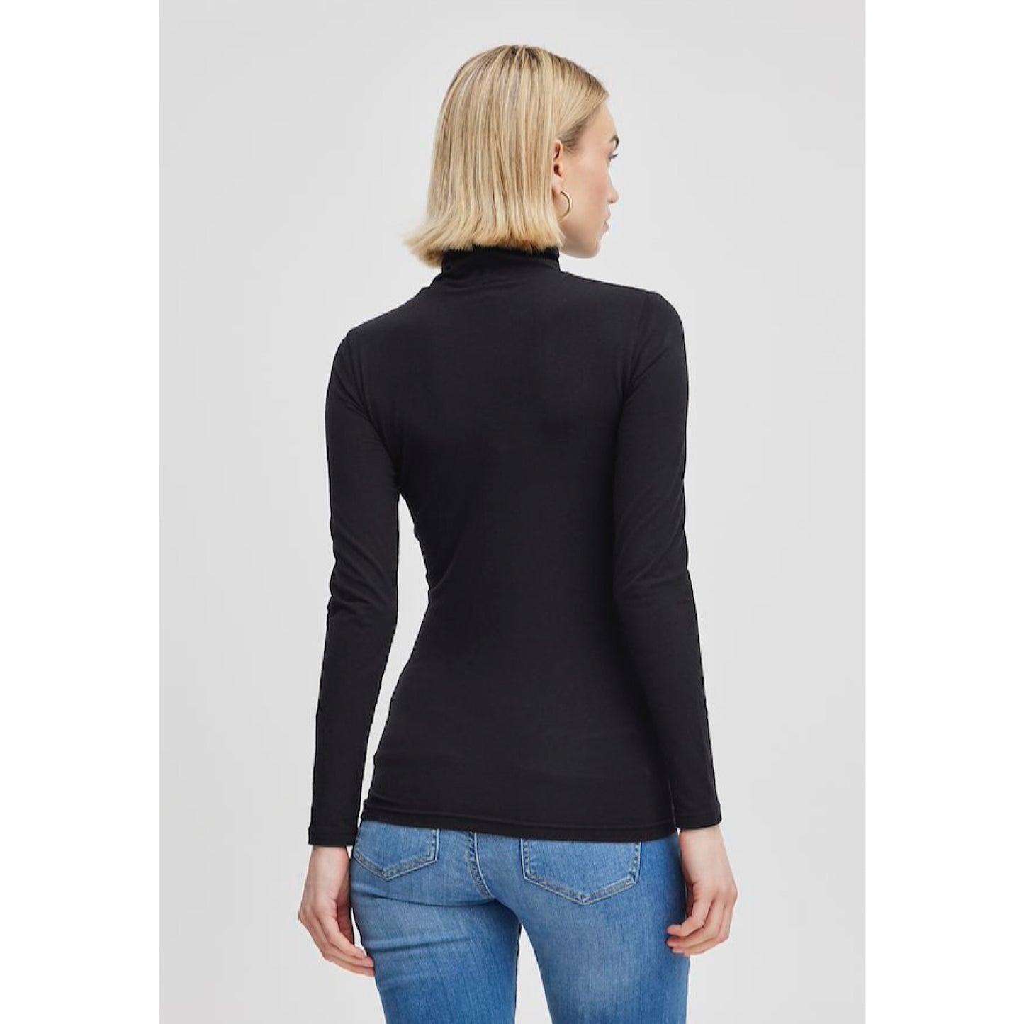 B.young Pamila Roll Neck