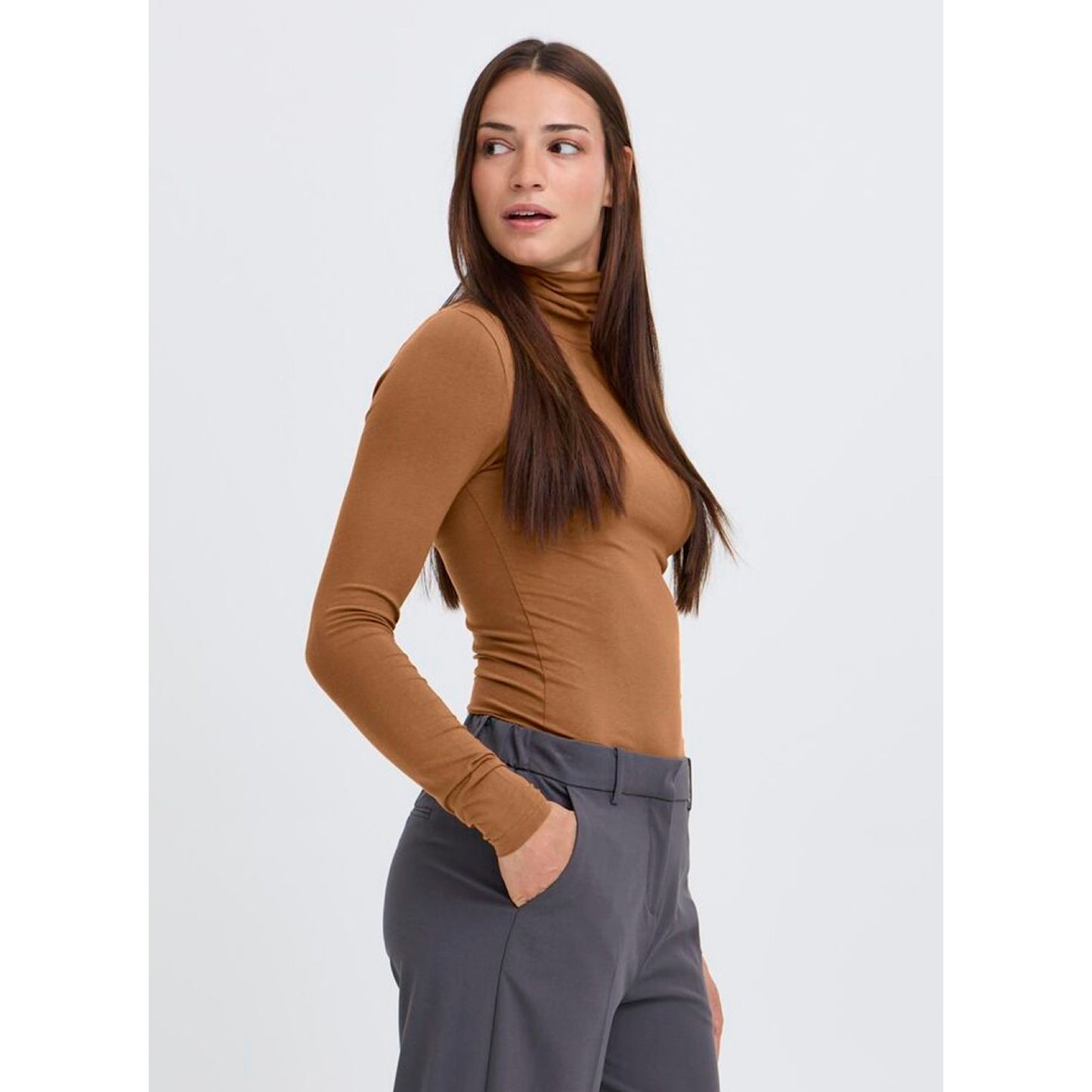 B.Young Pamila Roll Neck