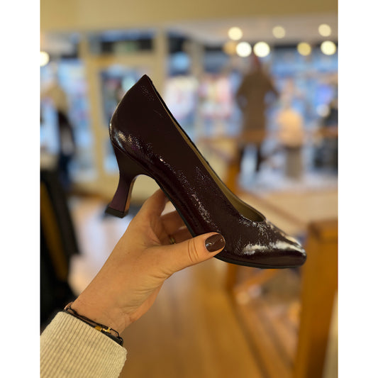 Pitillos Leather Court Shoe