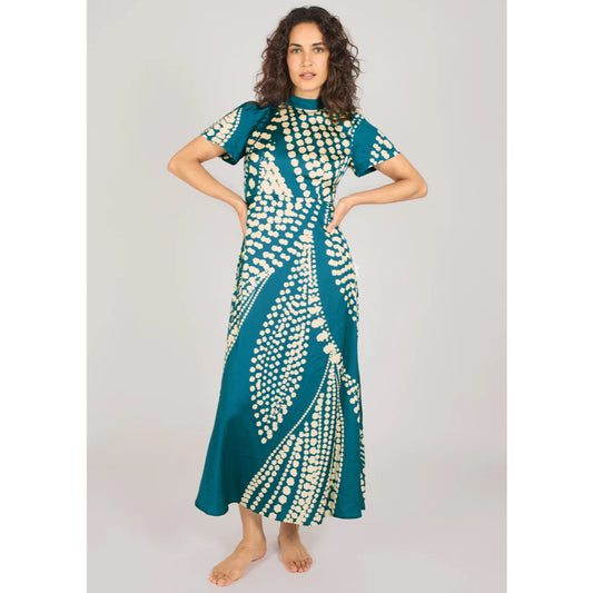 Traffic People Solitude Dress