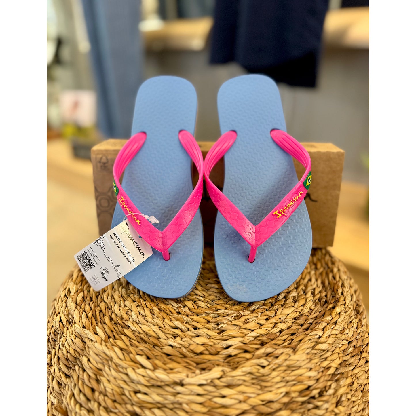 Ipanema Flip Flop Blue Pink